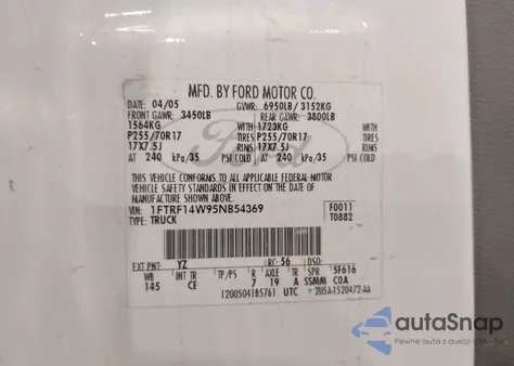 2005 Ford F-150 Stx/Xl/Xlt z USA, uszkodzony, nr VIN 1FTRF14W95NB54369